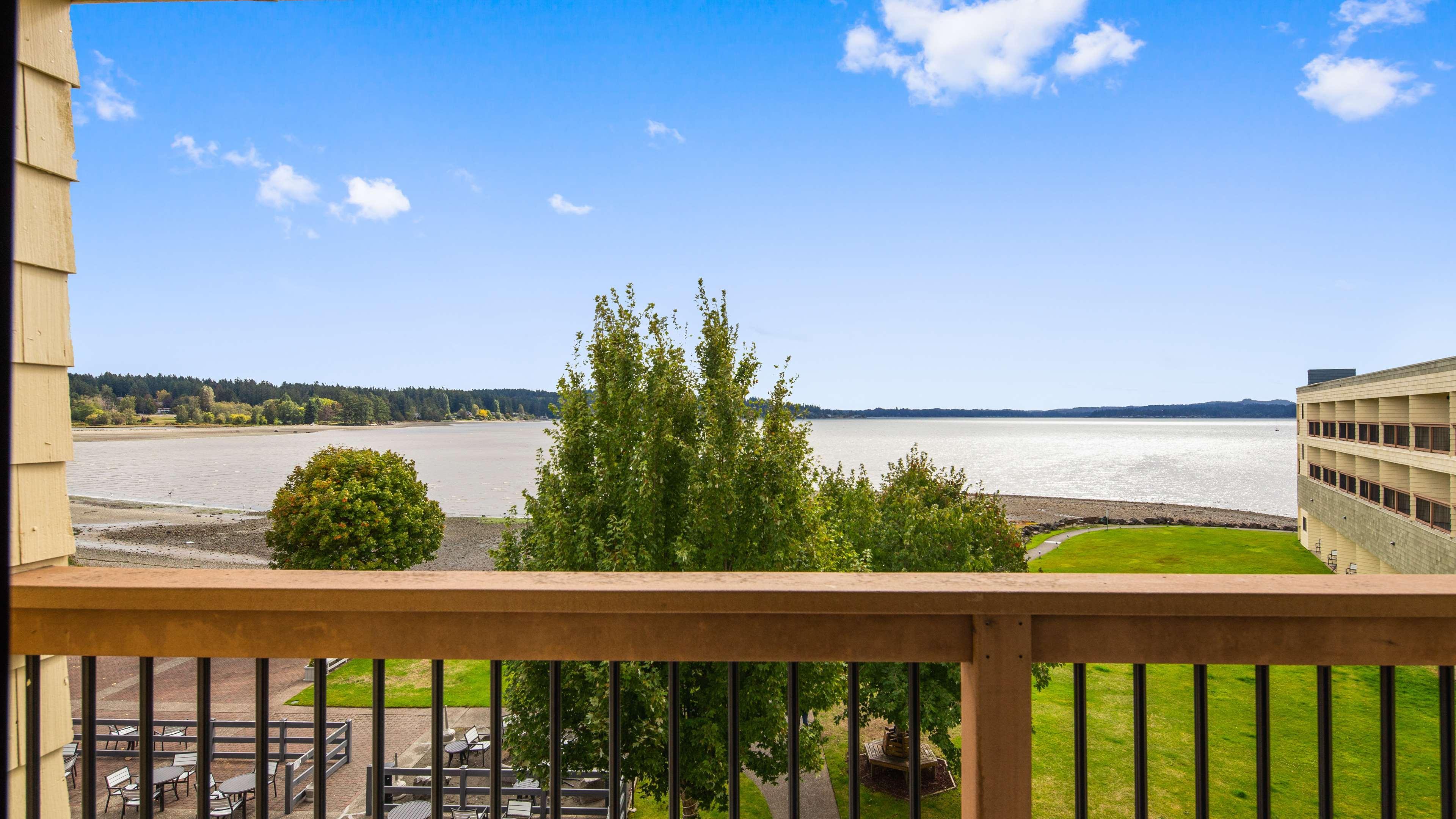 Best Western Plus Silverdale Beach Hotel Eksteriør billede
